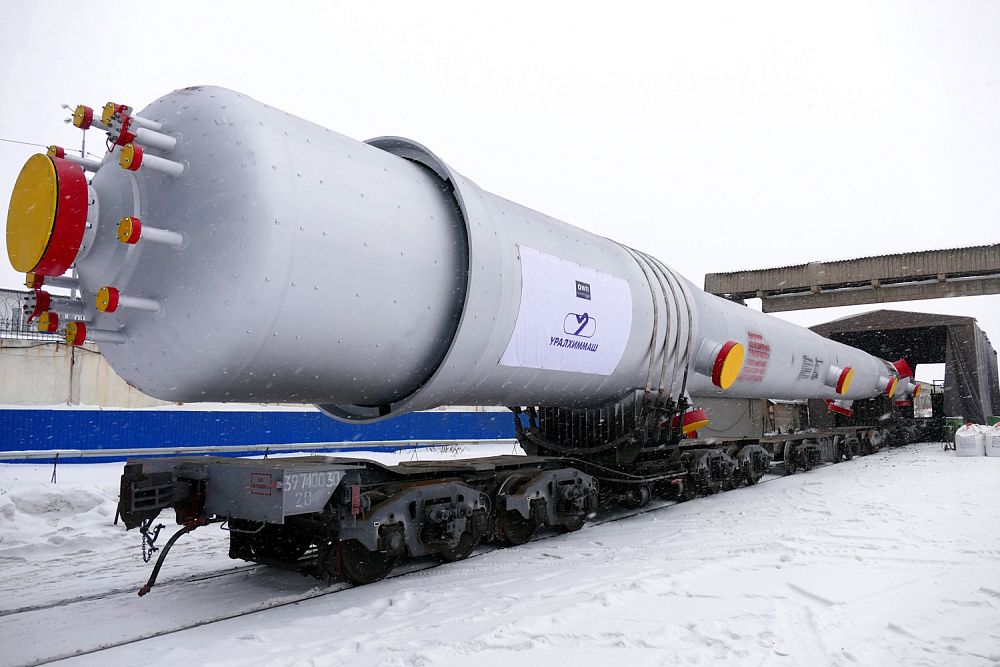 Уралхиммаш первым в России произвел уникальный реактор по заказу Омского нефтеперерабатывающего завода